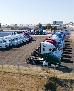 Azjor Truck And Equipment Inc. Camiones usados in Pharr Texas